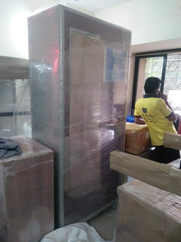 movers and packers in Malad West